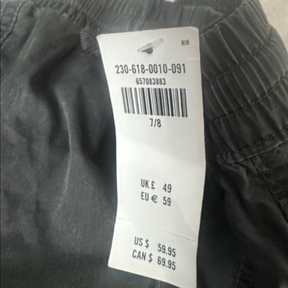 Abercrombie Kids Gray Cargo Pants Size 7/8 - Picture 7 of 7